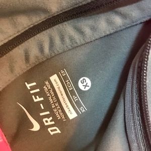 Girls Nike Dri-fit Pullover